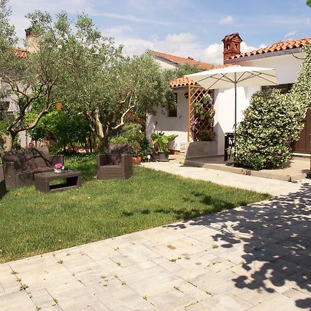 Wine Garden Holiday Home Пула Экстерьер фото